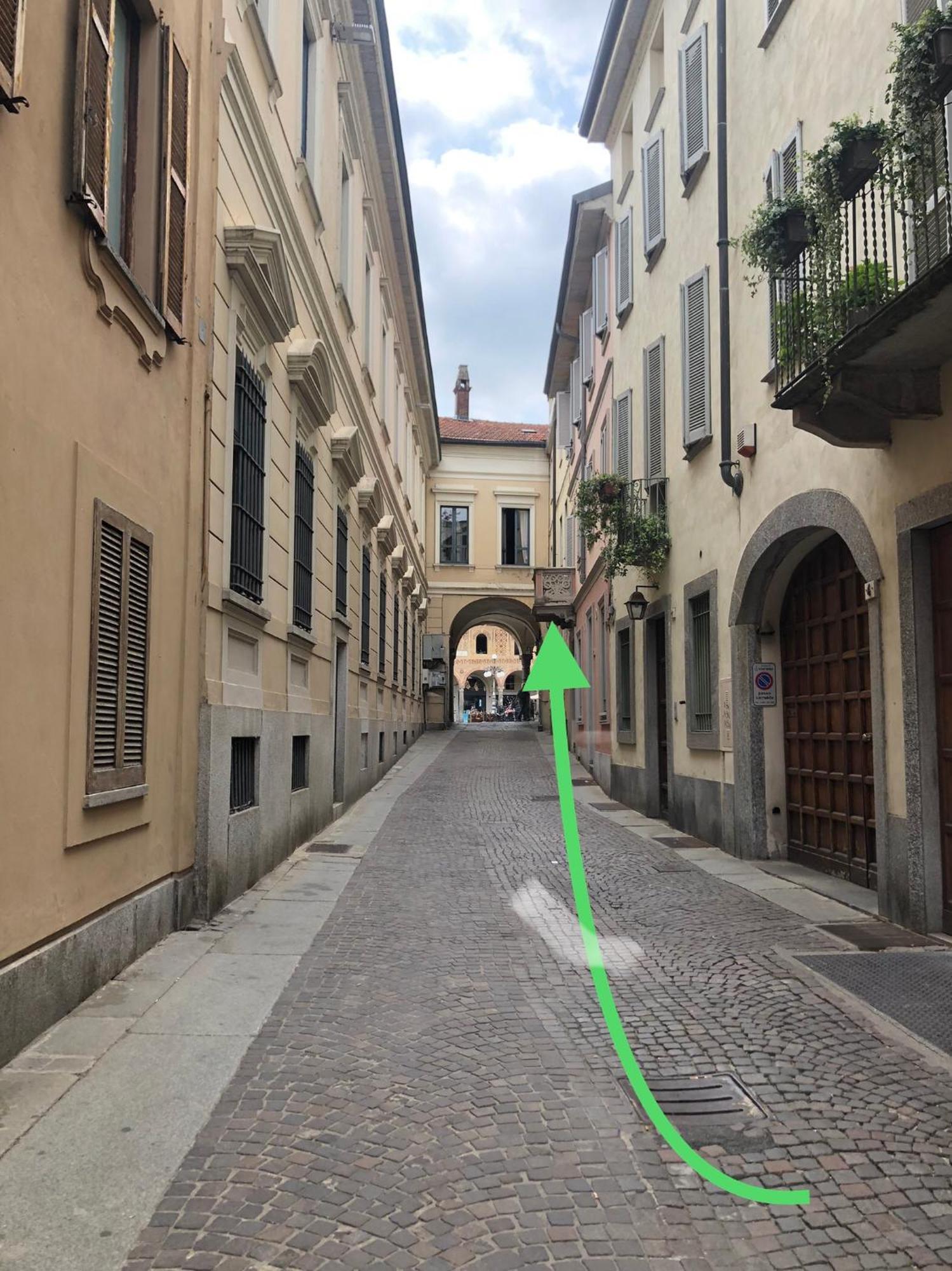 Emma Home Adiacente Alla Piazza Ducale 维杰瓦诺 外观 照片